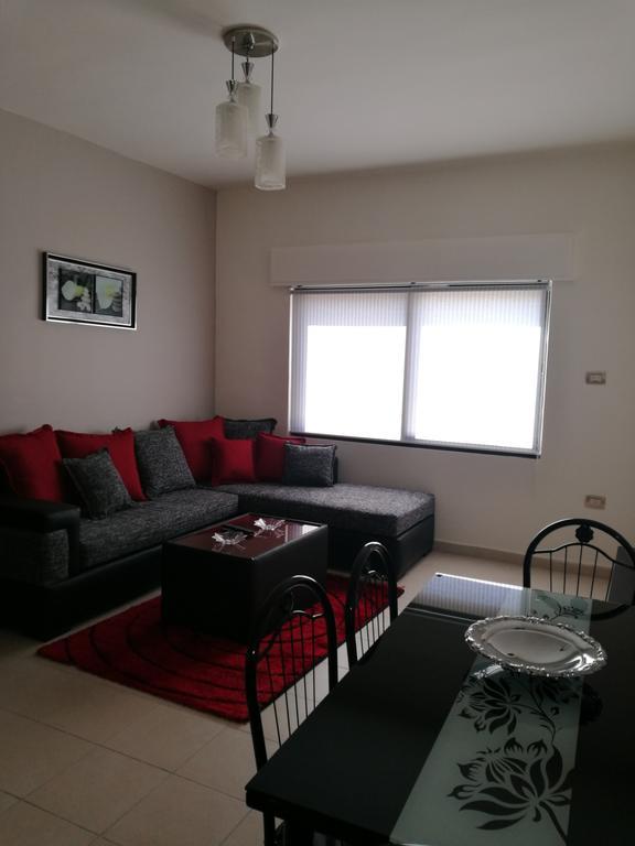 Cozy Dair Ghbar apartment Amman Dış mekan fotoğraf