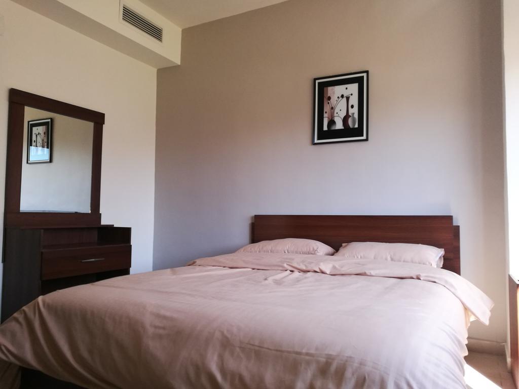 Cozy Dair Ghbar apartment Amman Dış mekan fotoğraf