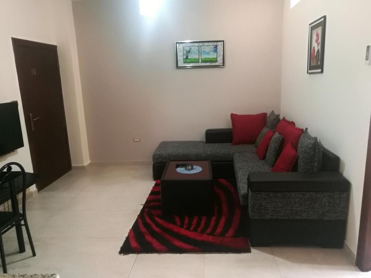 Cozy Dair Ghbar apartment Amman Dış mekan fotoğraf